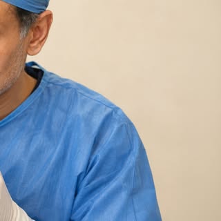 Natural results begin with the right expertise.
At NEO Follicle Transplant, every treatment is plann