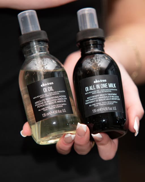 Get ready to beat the upcoming autumn frizz with this @davines_uk duo 🍂

As the air gets cooler, ha