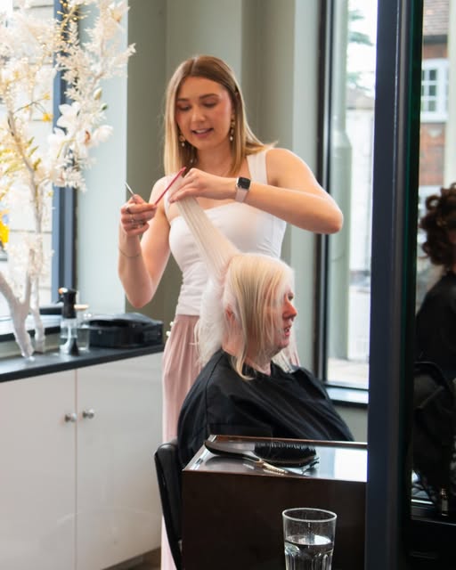 It's time to cut away those summer ends ✂️

After weeks of sunshine, swimming and heat styling, a be