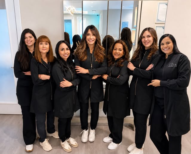 ✨ En Centro MCM contamos con un equipo médico excepcional, liderado por la Dra. Mari Carmen Morales,