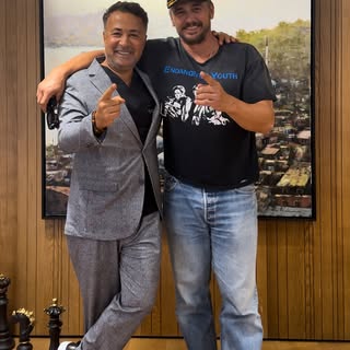 James Franco, the Hollywood legend celebrated for his talent and charisma, pays a visit to Dr. Terzi
