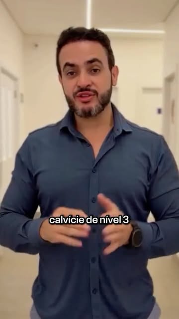 “Quando falamos em transplante capilar em cabelo afro, é preciso ter um cuidado ainda maior durante 