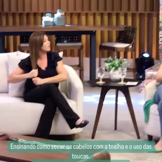 Participação no programa @redemaisfamiliaoficial falando sobre a Terapia Capilar .
Maravilhoso poder