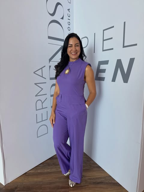 La piel siempre será tendencia… 
Que lindo ser dermatóloga y ver cómo cambios externos mejoran todo 
