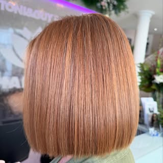 Now that is a beautiful sharp bob on beautifully natural coloured hair ✨💖