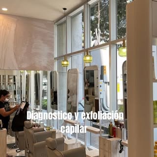 Nuestro Diagnóstico Capilar con IA es GRATIS siempre!! 

Nuestra especialidad ✨ 
Diagnóstico capilar