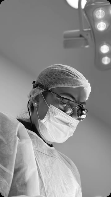 Cada detalhe importa quando o objetivo é transformar uma história.

O transplante capilar exige plan