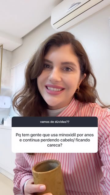 Minoxidil pode fazer parte do tratamento. Mas tratar cabelo não é simplesmente “passar minoxidil”.

