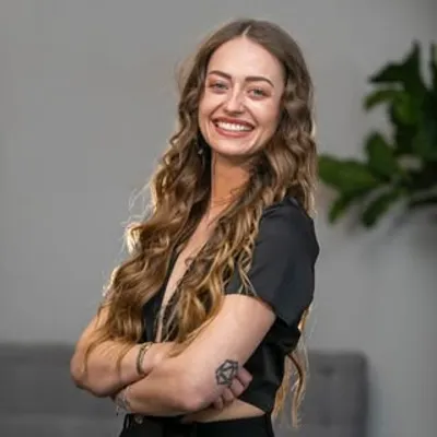 Emily Kolozsvari