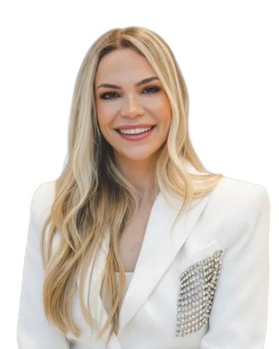 Dr. Thais Machado