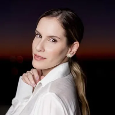 Marcela Junqueira