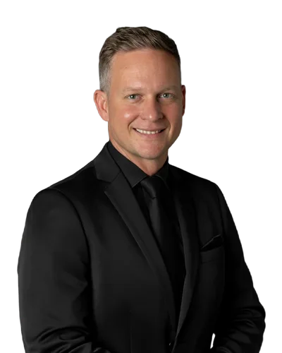 Dr. Tomi Vasas