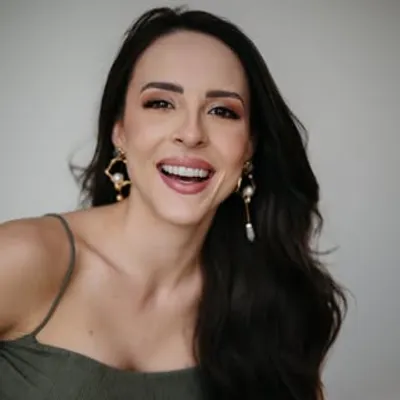 Taísa Guzzela