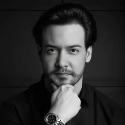 Dr. Raphael Garcia