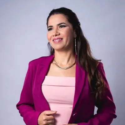 Yanara González